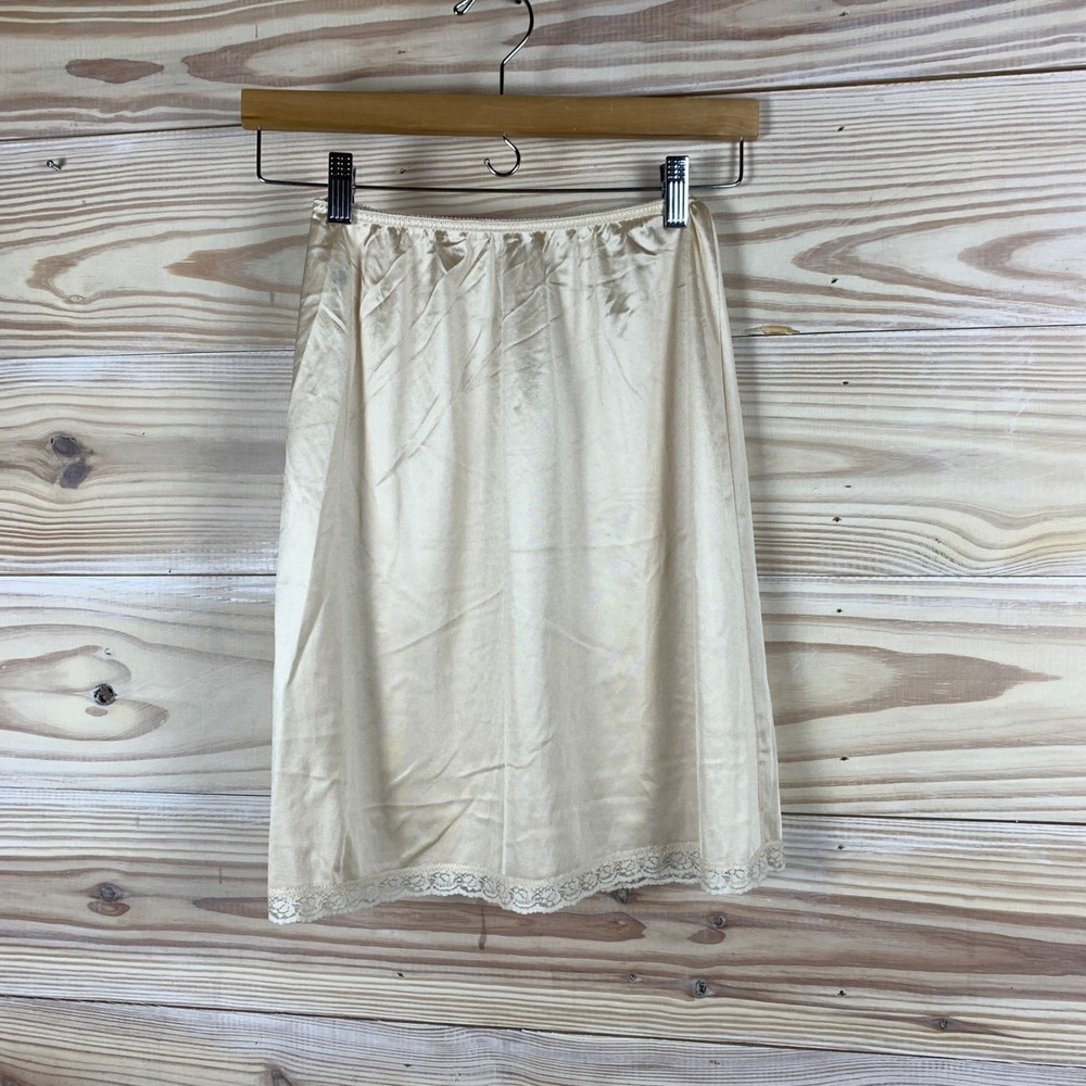 Warner's‎ Half Slip Women Small Beige Vintage Lace Trim Antron III Lingerie